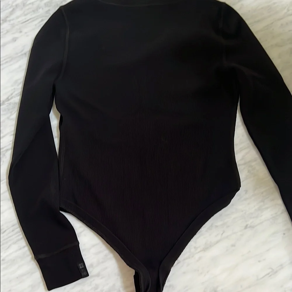Halle Berry for Sweaty Betty Black Fitted Buttoned Bodysuit - Picture 6 of 8